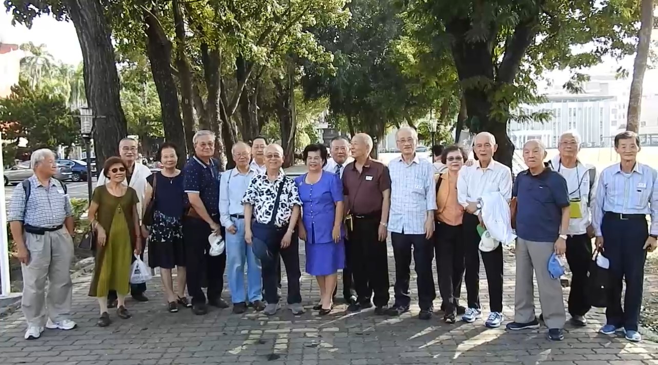 2024.11.09-82歲之省斗中初中部第10屆畢業之校友今天第一次召開離校65周年同學會